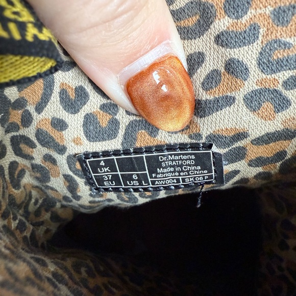 Dr. Martens Womens Brown Stratford Leather Foldover Leopard Print Boots Size 6 - Picture 9 of 9